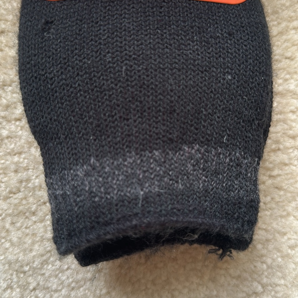 Hewitt & Munro Socks - Picture 3 of 3